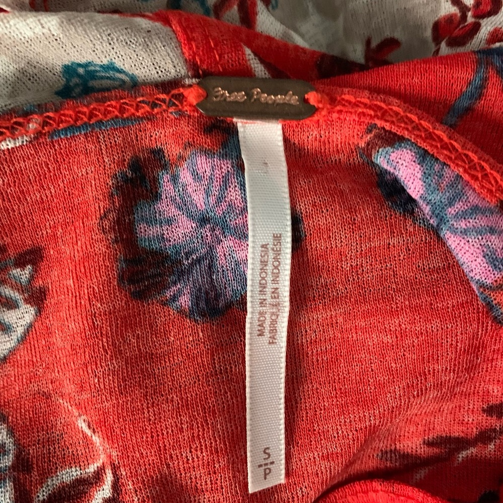 Free People Peasant Style V-Neck Top - Picture 4 of 6